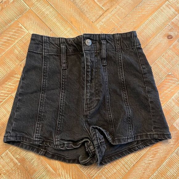 Reformation Dark Denim Jean Shorts - Picture 4 of 9